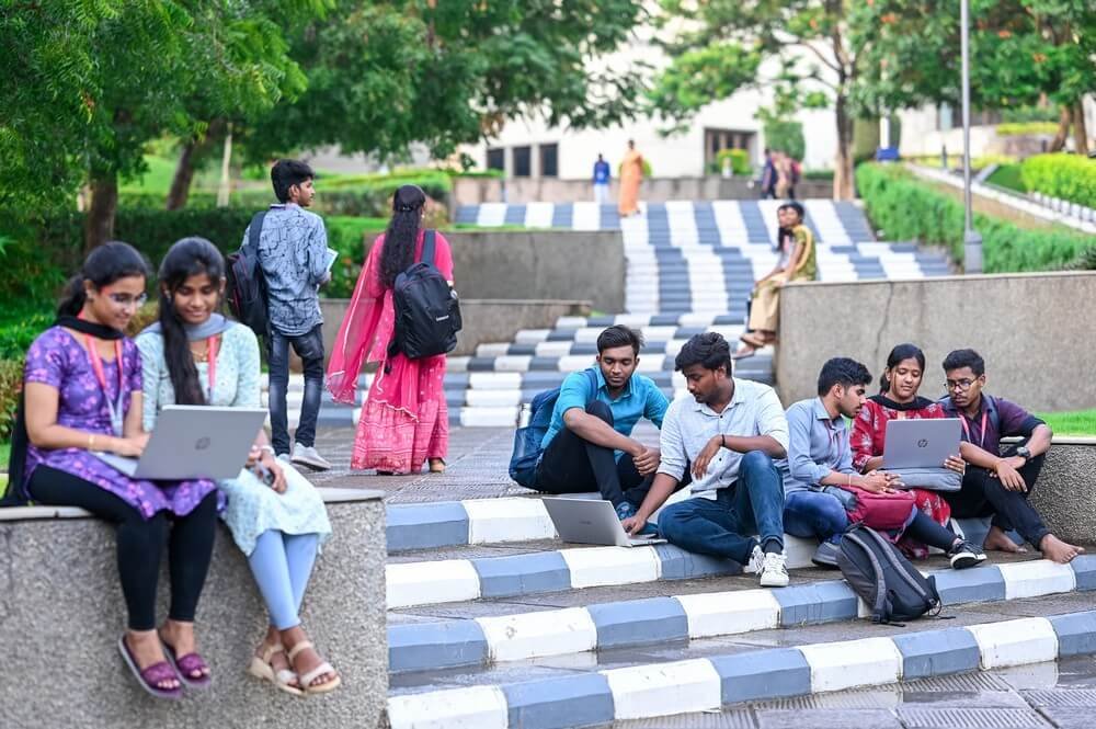 Campus (3 of 6)