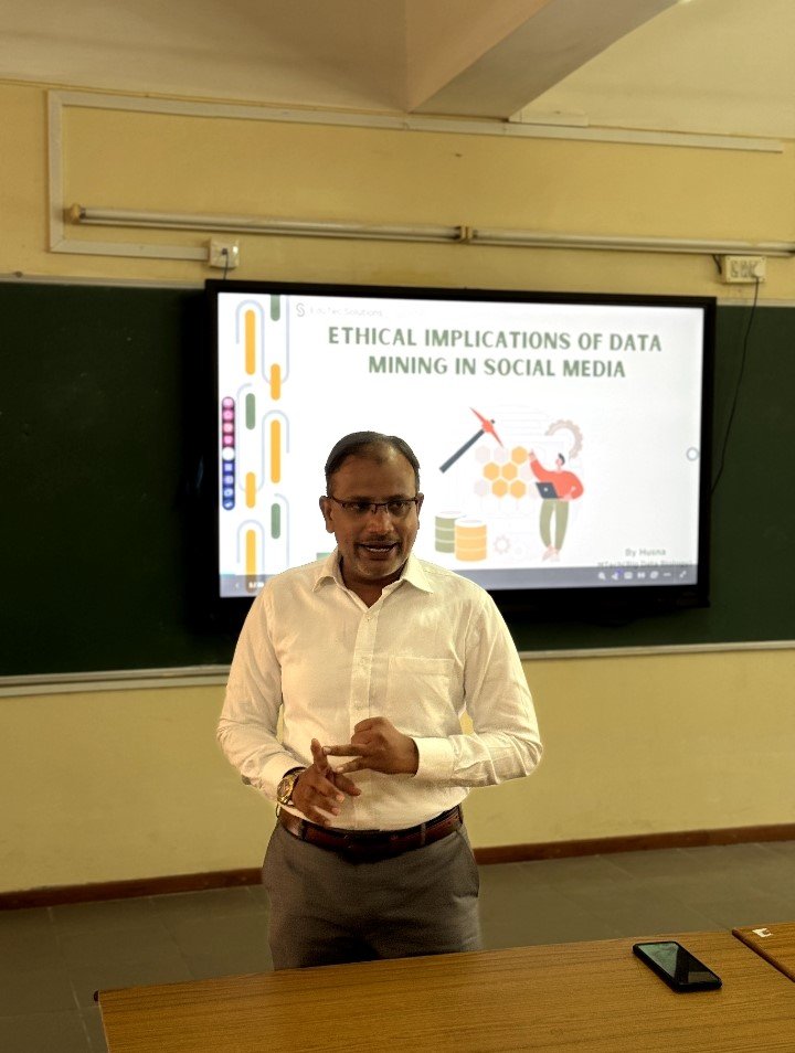 Ethical implications of data mining in social media — photograph 5 of 5